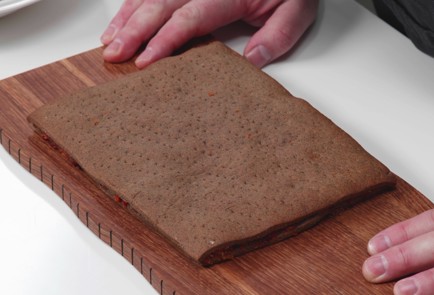 Фото шага рецепта Традиционный пряник из ржаного теста 176155 шаг 14  