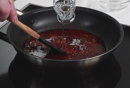 Фото шага рецепта Традиционный пряник из ржаного теста 176155 шаг 3  