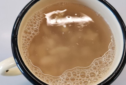 Фото шага рецепта Травяной отвар с розовым перцем 152851 шаг 9  