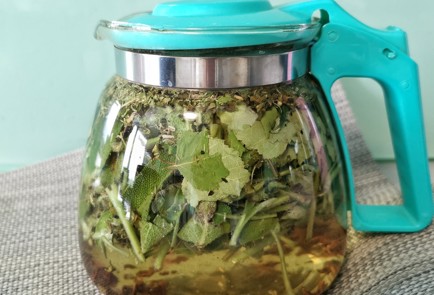 Фото шага рецепта Травяной витаминный отвар 152478 шаг 5  