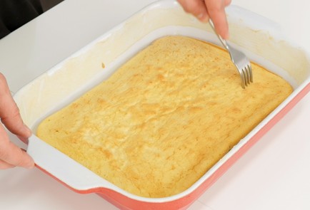 Фото шага рецепта Пирог Треслечес 92860 шаг 7  