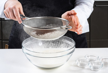 Фото шага рецепта Торт Красный бархат 191347 шаг 5