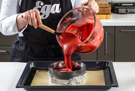 Фото шага рецепта Торт Красный бархат 191347 шаг 7