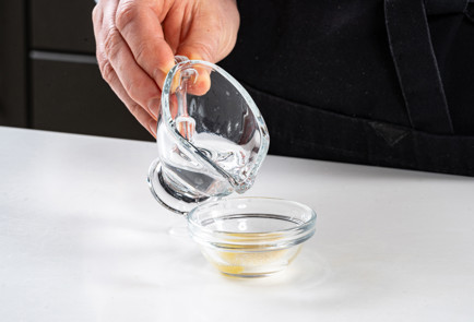 Фото шага рецепта Торт Красный бархат 191347 шаг 8