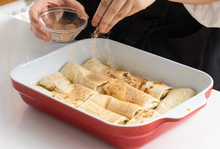 Фото шага рецепта Трубочки из лаваша с творогом и изюмом 151691 шаг 11