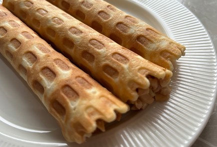 Фото шага рецепта Трубочки с вареной сгущенкой 175443 шаг 18