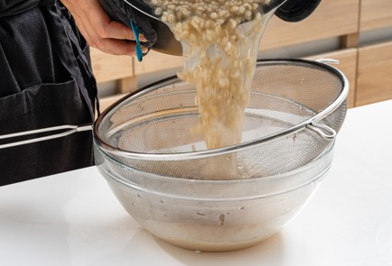 Фото шага рецепта Турецкая перловая каша кешкек 187082 шаг 6  