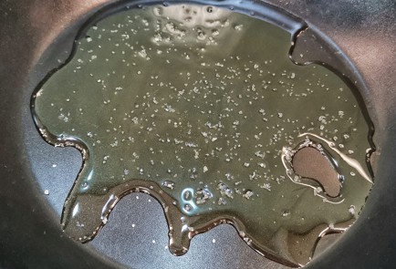 Фото шага рецепта Тушеная фасоль с трюфельным и бальзамическим соусами 151229 шаг 1