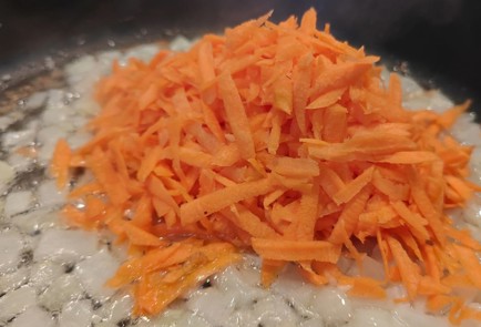 Фото шага рецепта Тушеная капуста с паприкой 190169 шаг 4  