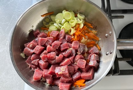 Фото шага рецепта Тушеная капуста 190807 шаг 6  