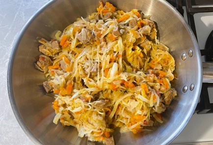 Фото шага рецепта Тушеная капуста 190807 шаг 9  