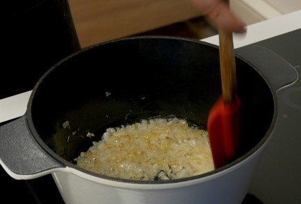 Фото шага рецепта Тушеная картошка 140542 шаг 5  