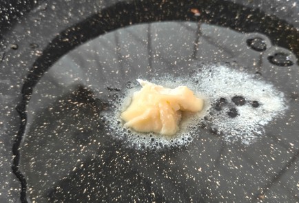 Фото шага рецепта Тушеная куриная печень 190842 шаг 4  