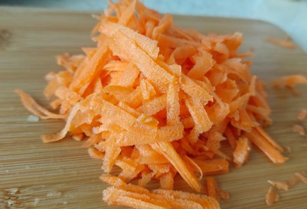 Фото шага рецепта Тушеная куриная печень 190842 шаг 6  