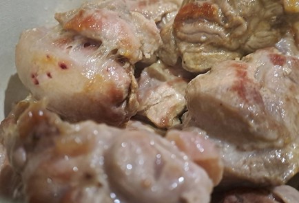 Фото шага рецепта Тушеная свинина 190349 шаг 4  