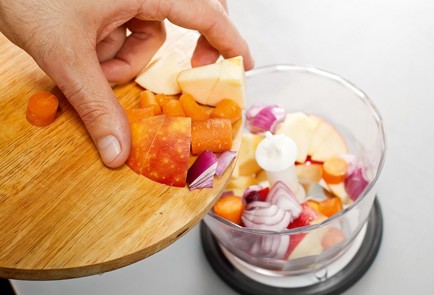 Фото шага рецепта Тушеные мюнхенские колбаски с картофелем в немецком стиле 30421 шаг 3  