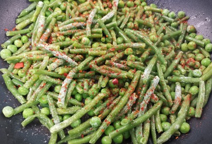 Фото шага рецепта Тушенка с овощами 175824 шаг 5  