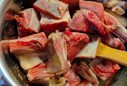 Фото шага рецепта Тушеные говяжьи ребра с марокканскими специями 189126 шаг 2  