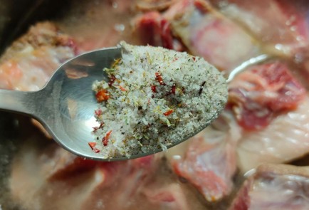 Фото шага рецепта Тушеные говяжьи ребра с марокканскими специями 189126 шаг 4  