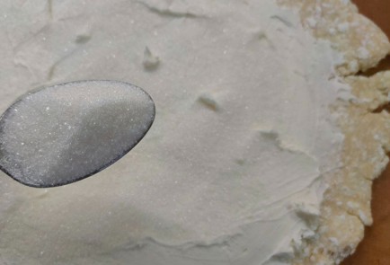 Фото шага рецепта Творожная галета с абрикосами и сыром 189703 шаг 11  