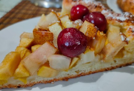 Фото шага рецепта Творожная галета с грушей и вишней 189840 шаг 22  