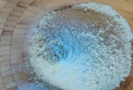 Фото шага рецепта Творожная галета с инжиром 189923 шаг 2  