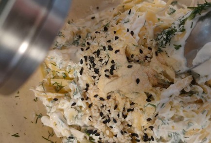 Фото шага рецепта Творожная лепешка с сыром и зеленью 188923 шаг 16  