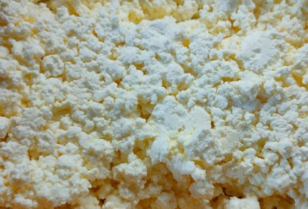 Фото шага рецепта Творожная начинка для блинов 191419 шаг 3  