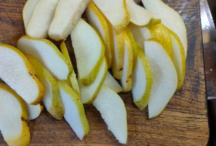 Фото шага рецепта Творожная запеканка с грушами 175698 шаг 13  