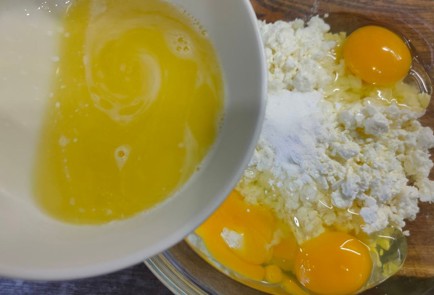 Фото шага рецепта Творожная запеканка с грушами 175698 шаг 6  