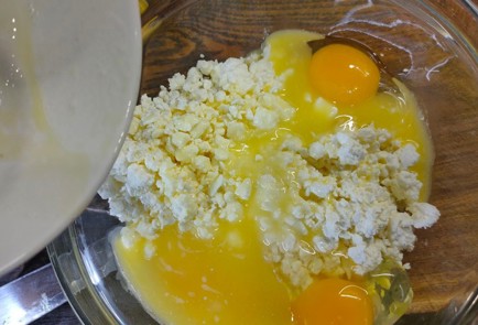 Фото шага рецепта Творожная запеканка с грушами 175698 шаг 7  