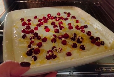 Фото шага рецепта Творожная запеканка с клюквой и лимонной цедрой 176173 шаг 16  
