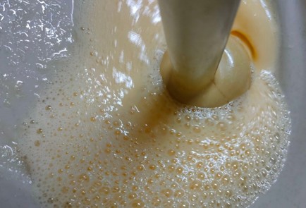 Фото шага рецепта Творожная запеканка с клюквой и лимонной цедрой 176173 шаг 5  