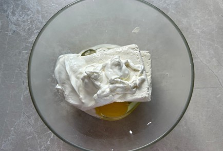 Фото шага рецепта Творожная запеканка с маком 190127 шаг 4  