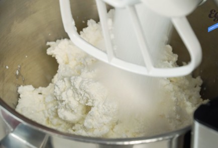 Фото шага рецепта Творожная запеканка с малиной 136762 шаг 1  