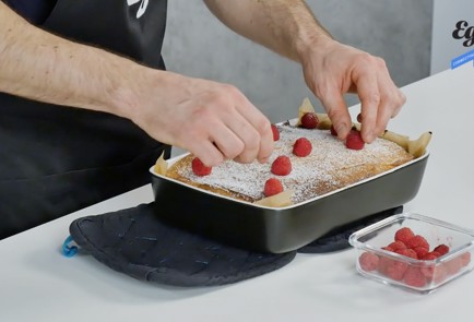 Фото шага рецепта Творожная запеканка с малиной 136762 шаг 4  