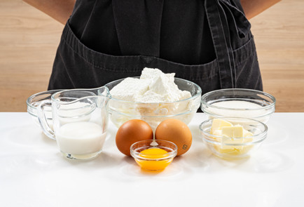 Фото шага рецепта Творожная запеканка с манкой 189327 шаг 1  