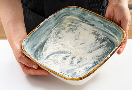 Фото шага рецепта Творожная запеканка с манкой 189327 шаг 7  