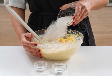 Фото шага рецепта Творожная запеканка с тыквой и кардамоном 174826 шаг 4  