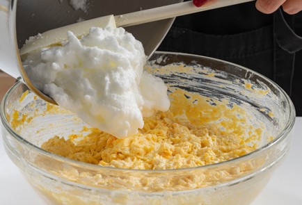 Фото шага рецепта Творожная запеканка с тыквой и кардамоном 174826 шаг 6  