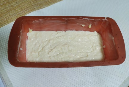 Фото шага рецепта Творожная запеканка с вишней 190126 шаг 7  