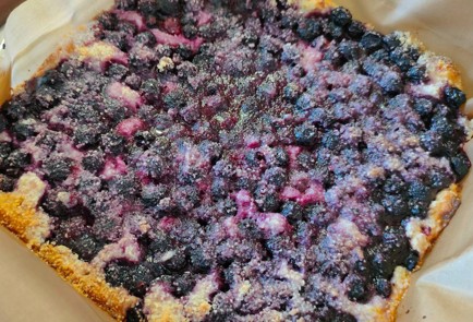 Фото шага рецепта Творожная запеканка со смородиной 189424 шаг 14  