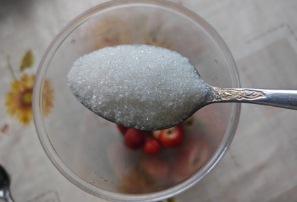 Фото шага рецепта Творожноклубничный десерт 186490 шаг 7  