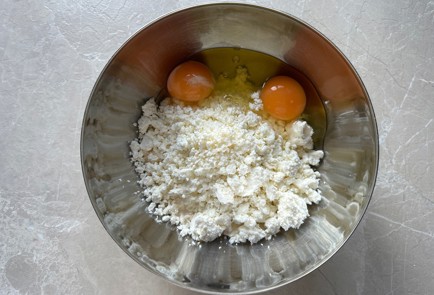 Фото шага рецепта Творожные булочки 187003 шаг 4  