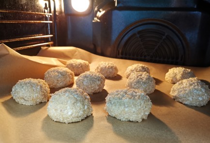 Фото шага рецепта Творожные булочки 188803 шаг 9  