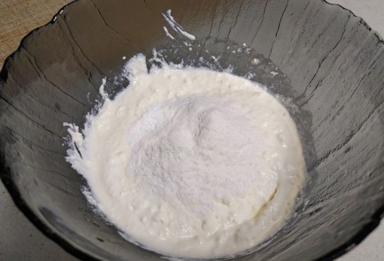 Фото шага рецепта Творожные булочки 190425 шаг 2  