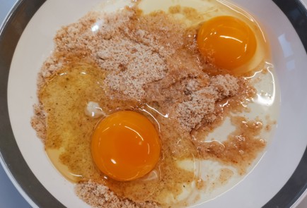 Фото шага рецепта Творожные лепешки 188845 шаг 6  