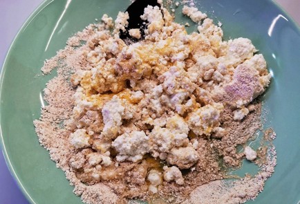 Фото шага рецепта Творожные пирожки из овсяной муки 140178 шаг 3  