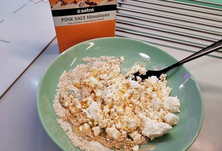 Фото шага рецепта Творожные пирожки из овсяной муки 140178 шаг 4  