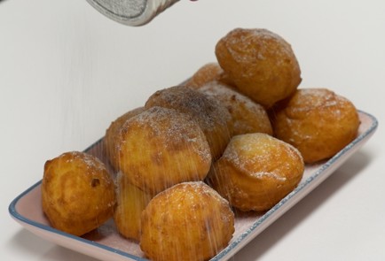 Фото шага рецепта Творожные шарики жареные во фритюре 69620 шаг 6  